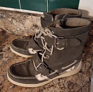 Sperry top sider leather moccasin boots size 5.5